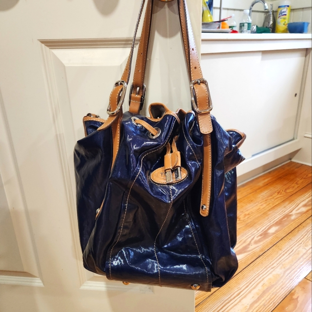 Tod's Rare Navy Vintage Bucket Bag